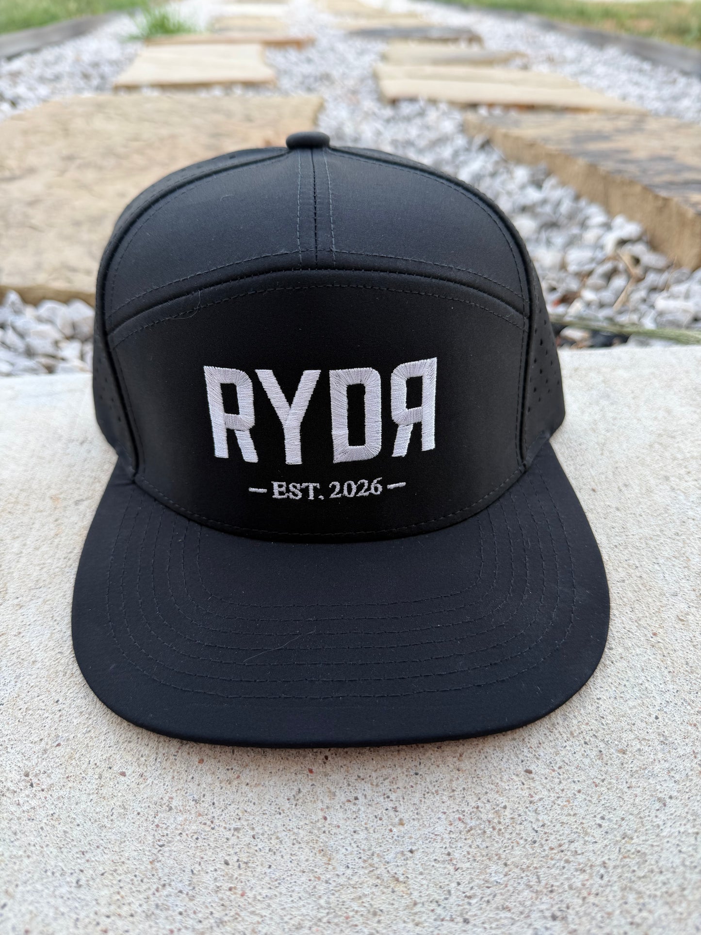 Mens waterproof hat- Black
