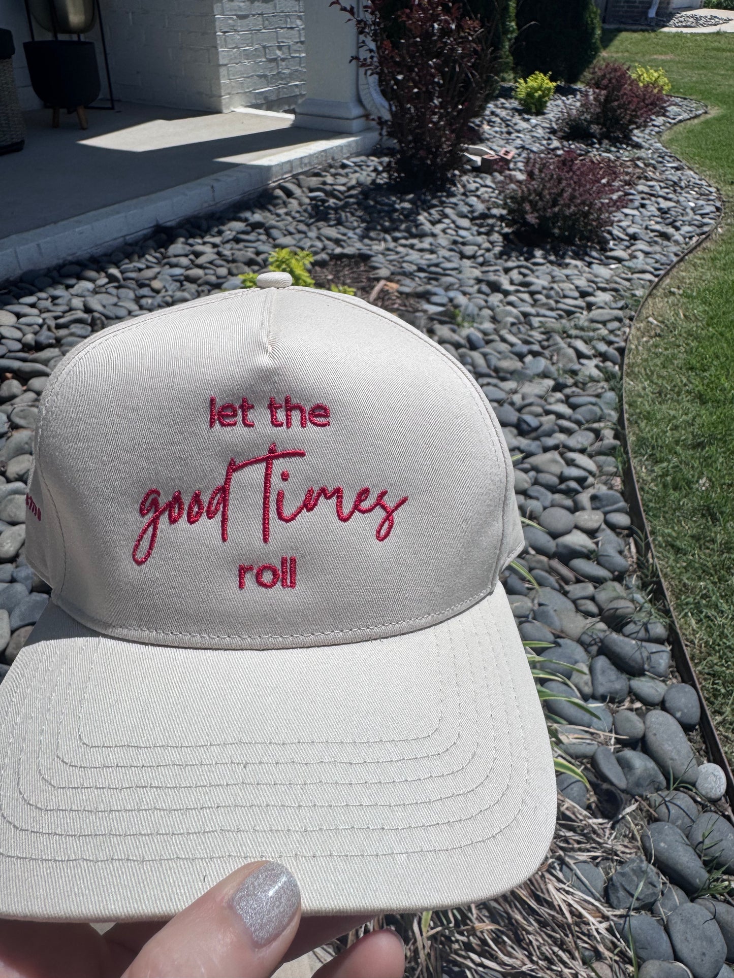 Let the good times roll - trucker hat