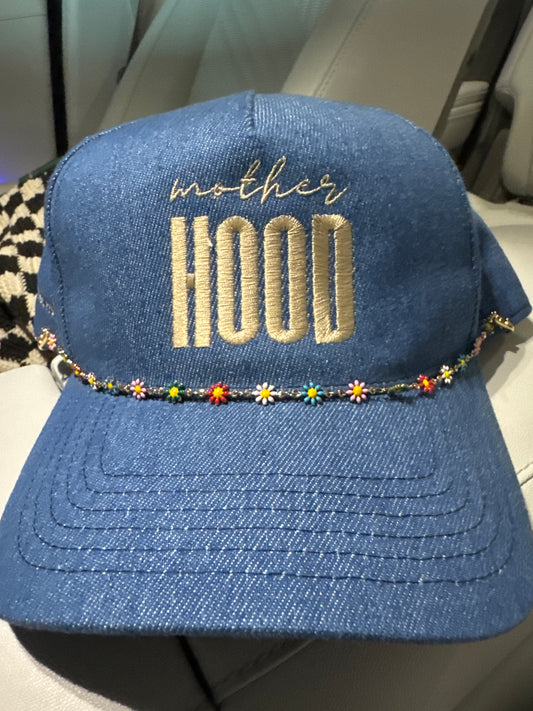 Cowboy hat— bead on bill