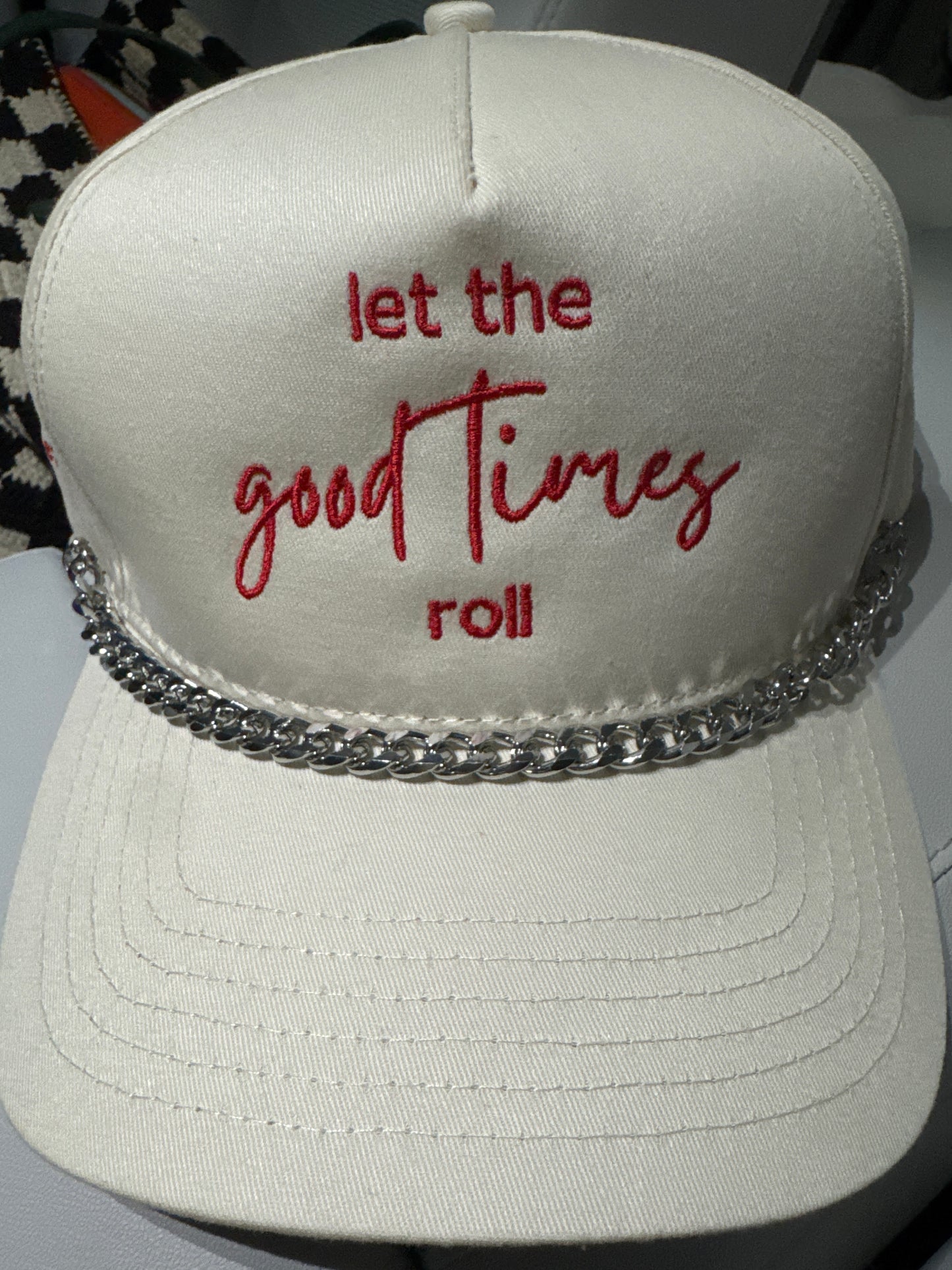 Let the good times roll— chain on bill